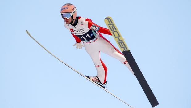 Stefan Kraft en el salto donde batio el record